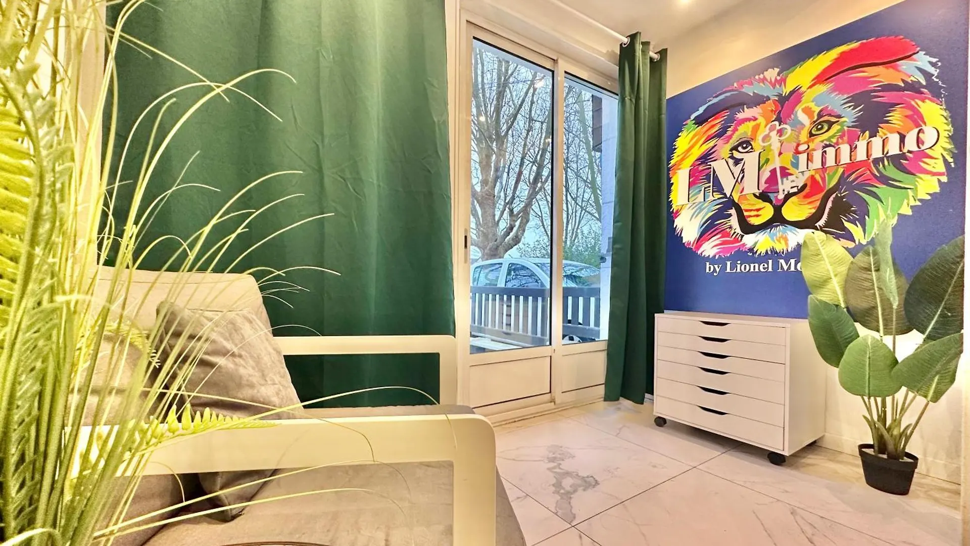 Appartement 2 Chambres Avec Jardinet, Proche Gares Mons-en-Baroeul 0*,